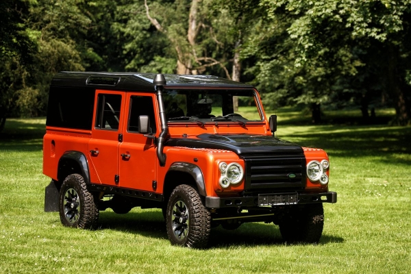 Land Rover Defender &quot;Miedziany&quot;