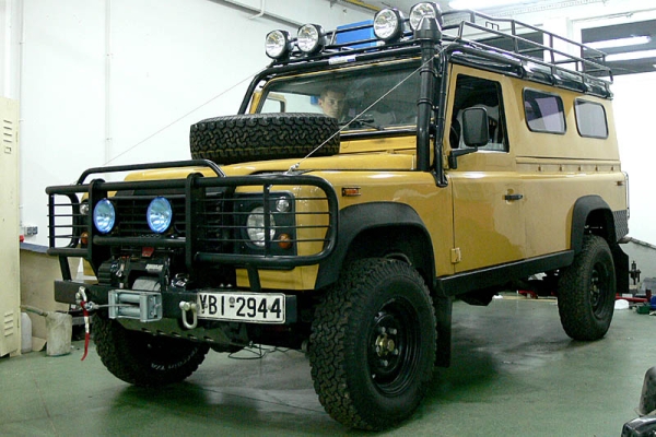 Land Rover Defender 110 (2008) - grecki voyager
