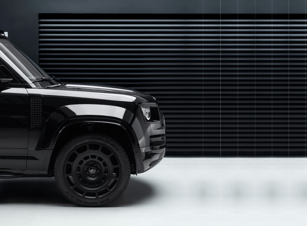 Land Rover Defender 90 Pakiet Octa